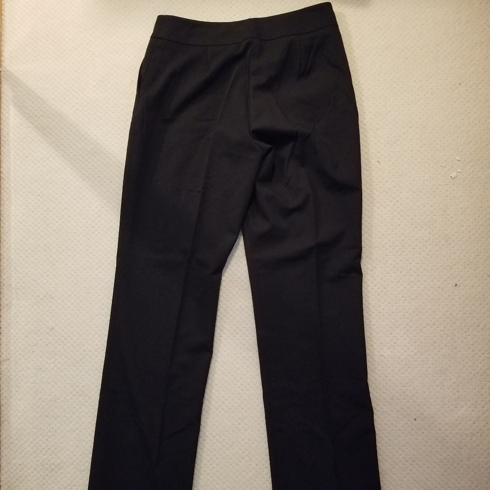 Slates Janet Howard. Size 8.